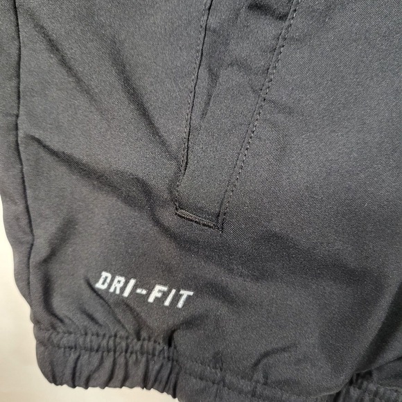 Nike Men's Medium Dri-Fit Black Orange Stripe Full Zip Track Jacket - Picture 6 of 10